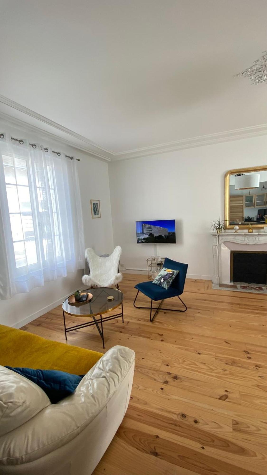 Apartment La Leonardine A Deux Pas Du Chateau Royal *