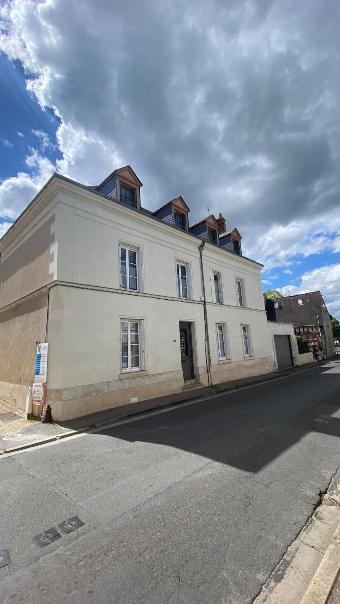 Apartment La Leonardine A Deux Pas Du Chateau Royal Amboise